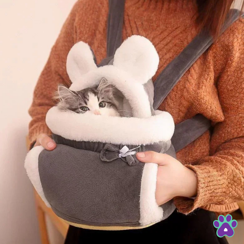 Mochila de pelúcia para transporte